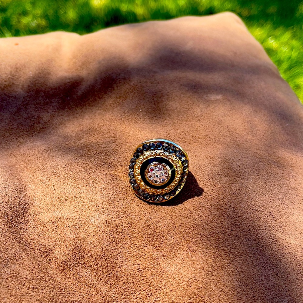 Costume ring, rhinestones